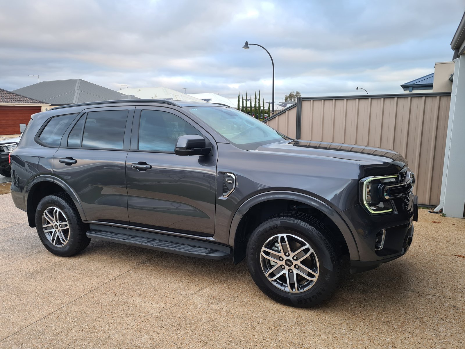 Ceramic coating finish on a grey pickup truck after mobile detailing in Perth